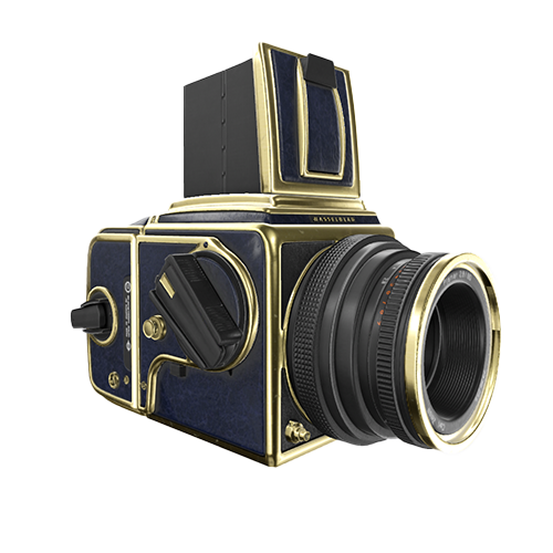 The Hasselblad 503CX is a medium format film camera introduced by the Swedish manufacturer Hasselblad. Known for its exceptional image quality, modular design, and robustness, it is an iconic tool for professional photographers.